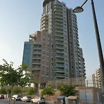 Oceanografic Apartment. Parking. Wi-Fi